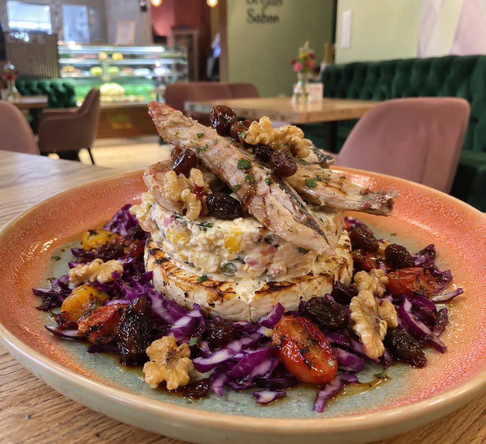 Mackerel and goat cheese bowl
