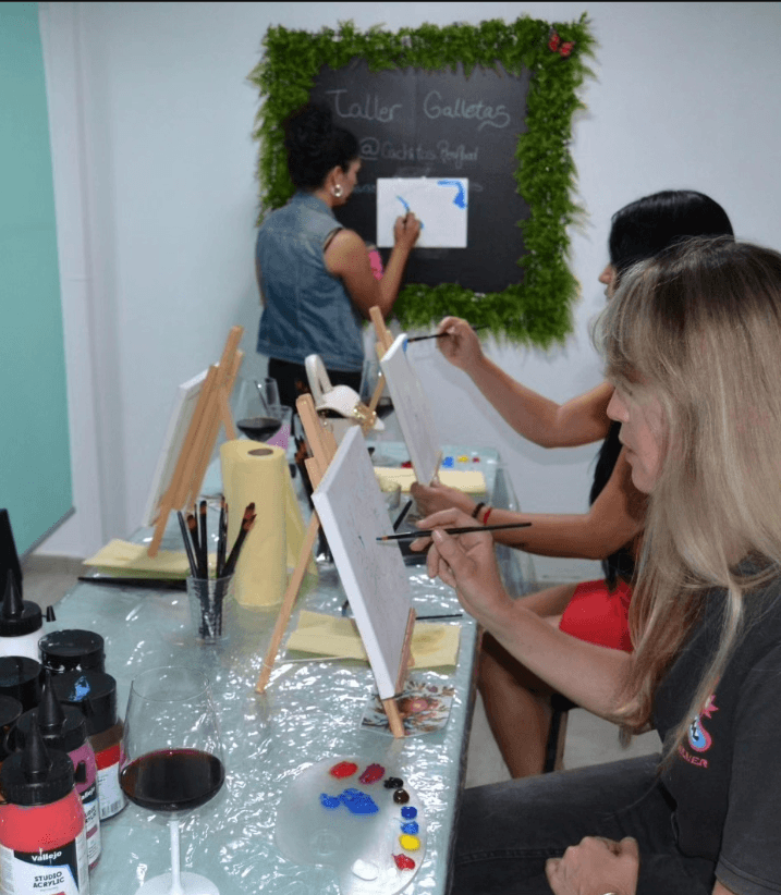 Taller de pintura en Cachitos