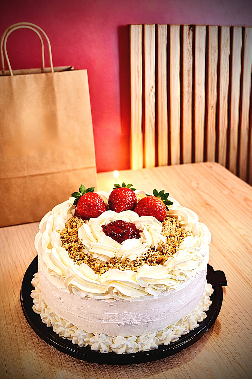 Tarta de queso con fresas frescas